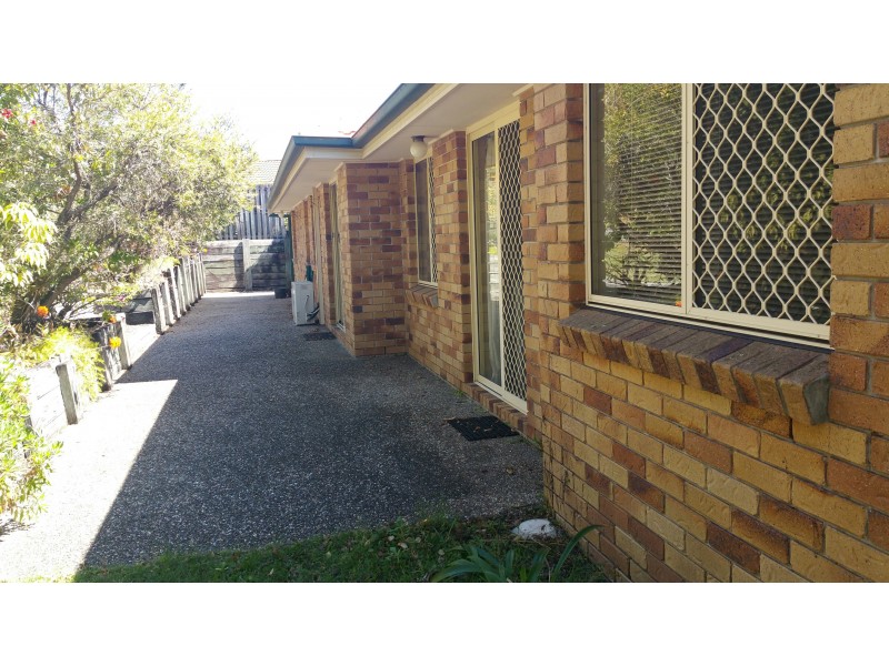 204 Napper Road, Parkwood QLD 4214