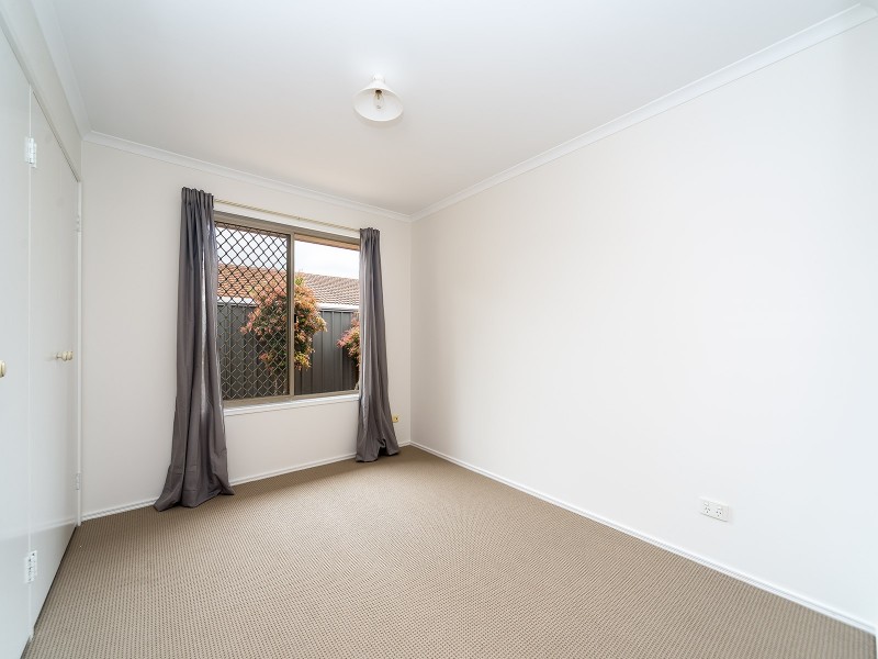 2/7 Maiala Close, Paradise Point QLD 4216