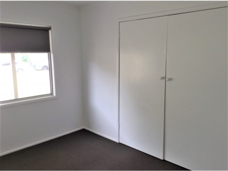 13 Milton Avenue, Paradise Point QLD 4216