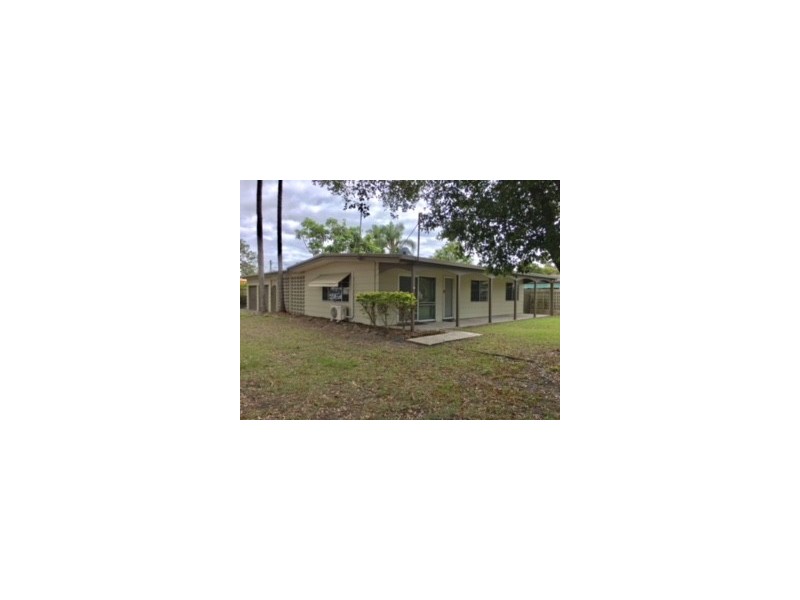 13 Milton Avenue, Paradise Point QLD 4216