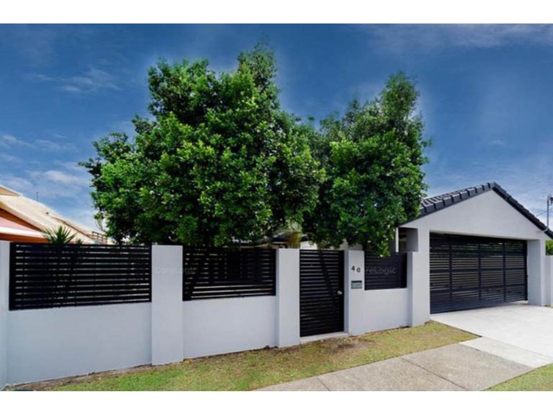 40 Morala Avenue, Runaway Bay QLD 4216