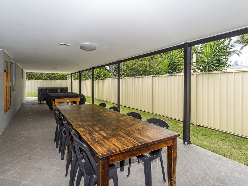 40 Morala Avenue, Runaway Bay QLD 4216