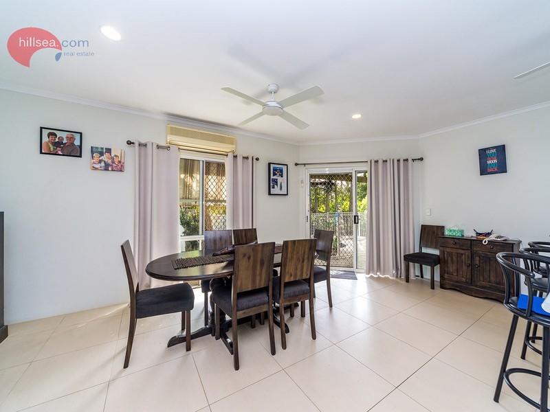 51 Inverness Way, Parkwood QLD 4214