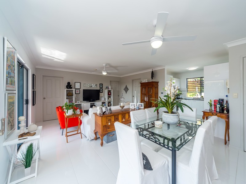 9/31 Middle Street, Labrador QLD 4215