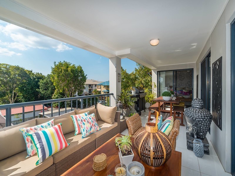 9/31 Middle Street, Labrador QLD 4215