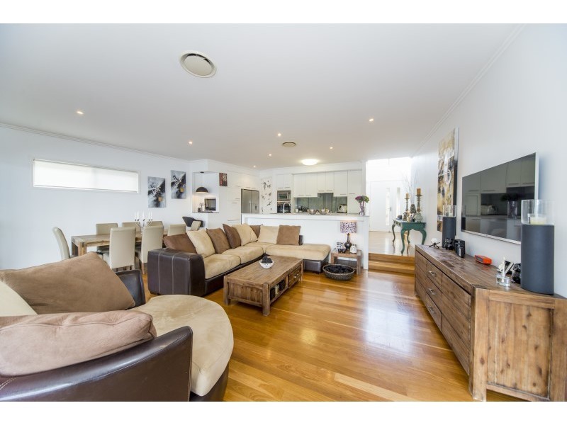 42/1 Manacor Place, Coombabah QLD 4216