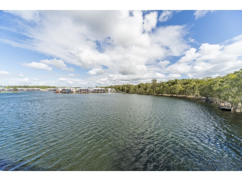 42/1 Manacor Place, Coombabah QLD 4216