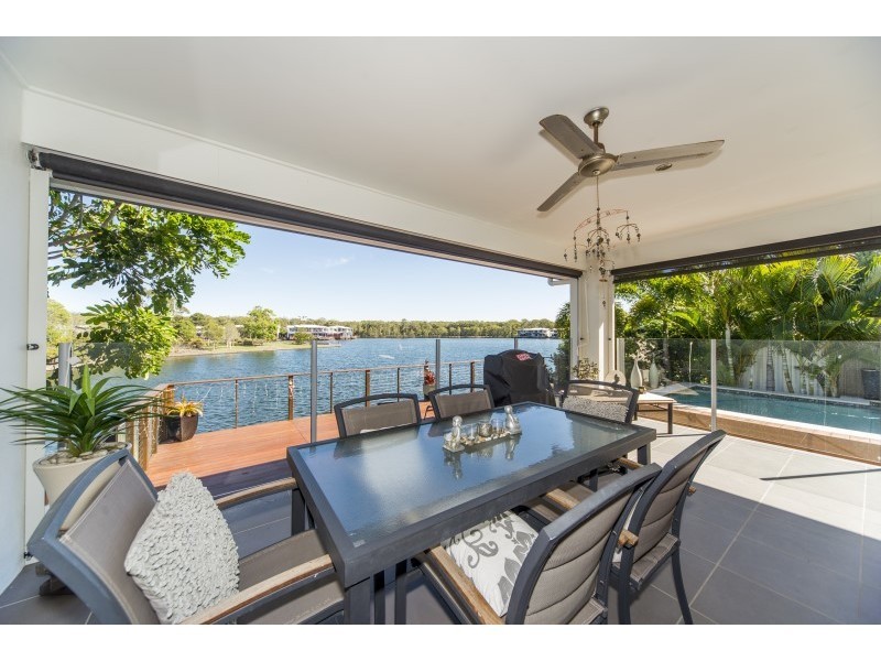 19 Manacor Place, Coombabah QLD 4216