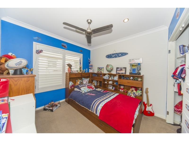 19 Manacor Place, Coombabah QLD 4216