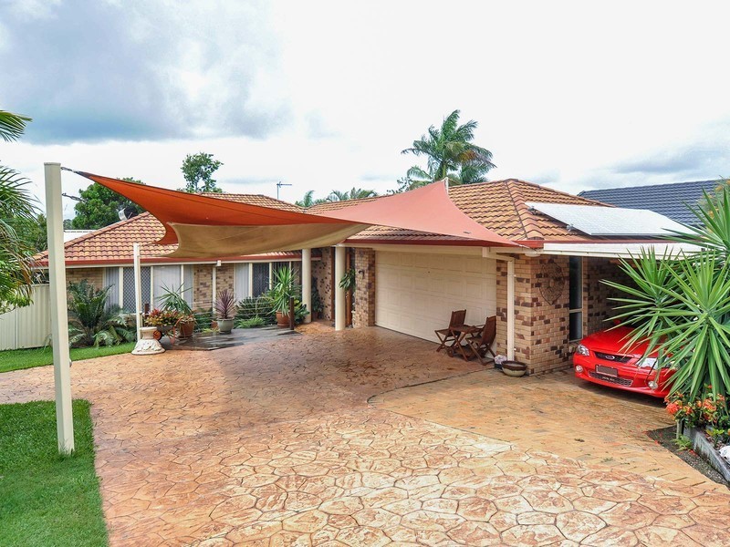 8 Stadler Court, Parkwood QLD 4214