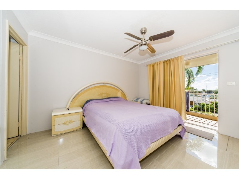 51/22 Jennifer Avenue, Runaway Bay QLD 4216