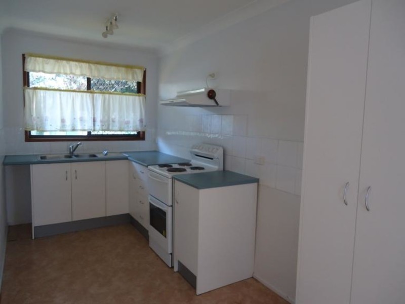 2/13 Mallard Avenue, Paradise Point QLD 4216