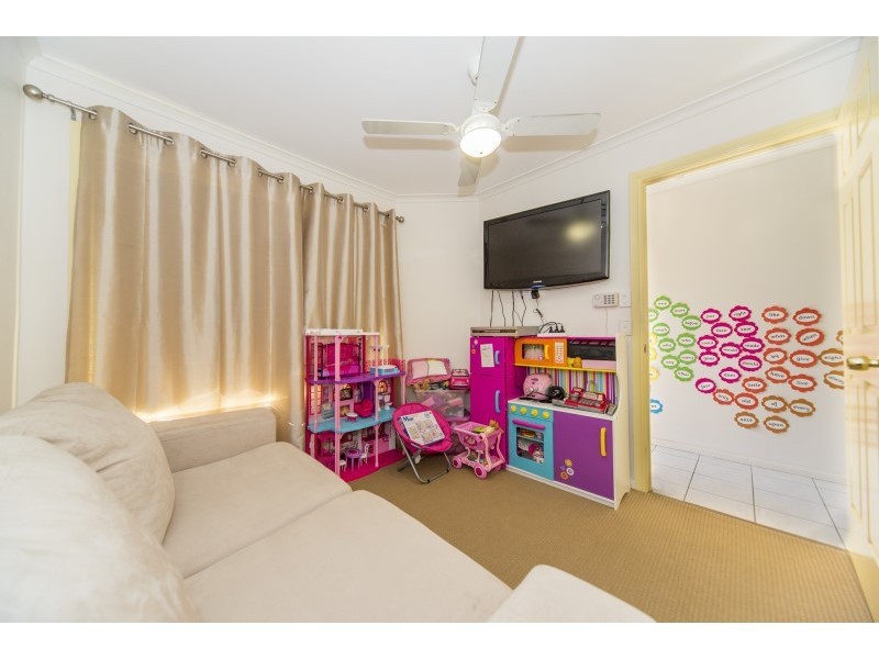 1/414 Pine Ridge Road, Coombabah QLD 4216