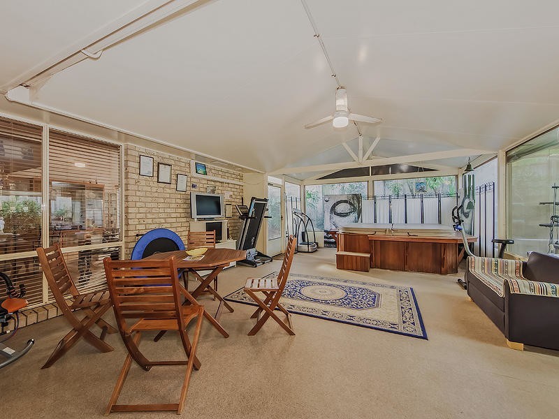 49 Cootharaba Drive, Helensvale QLD 4212