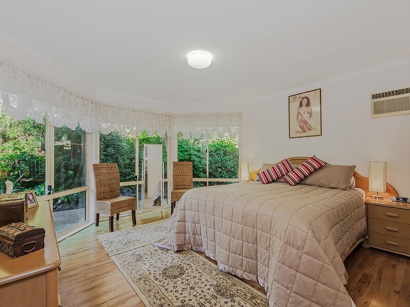 49 Cootharaba Drive, Helensvale QLD 4212