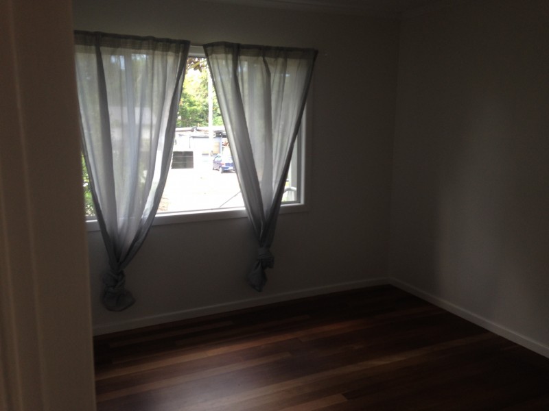 18 Goss Avenue, Labrador QLD 4215