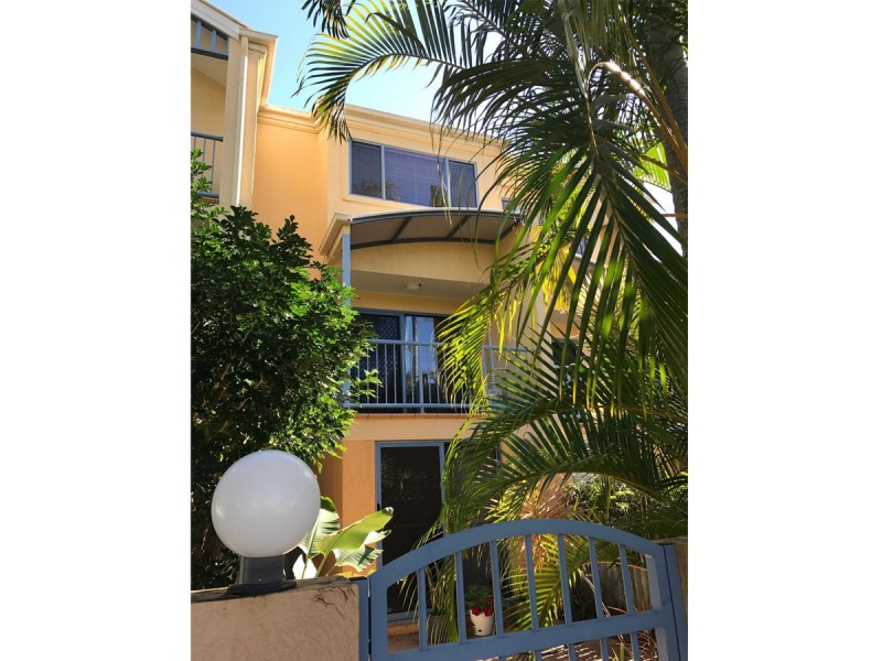5/22-24 Brighton Street, Biggera Waters QLD 4216