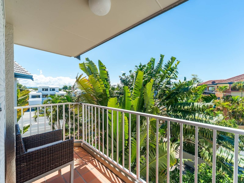 41/37 Bayview Street, Runaway Bay QLD 4216