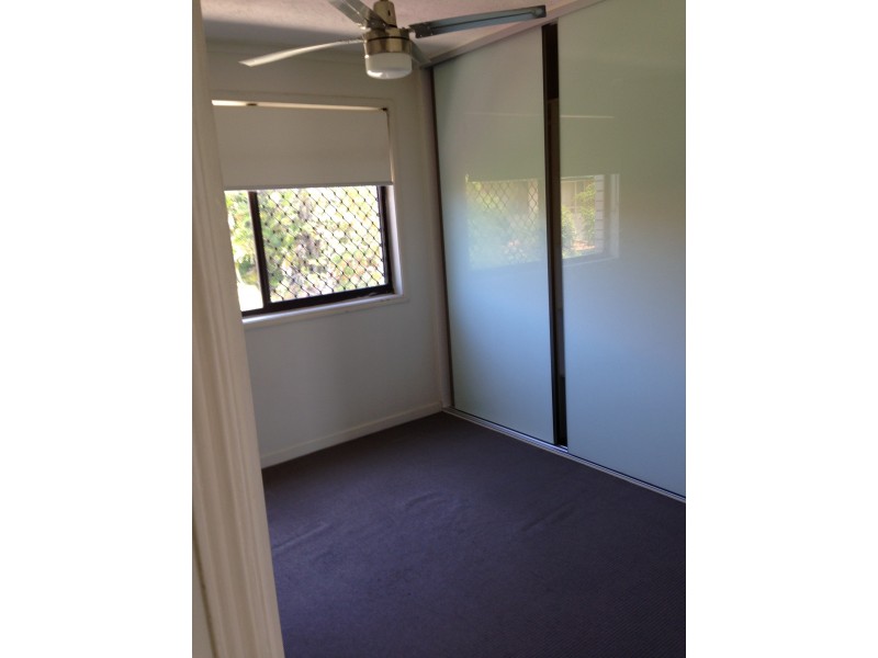 6/14 Brett Avenue, Labrador QLD 4215