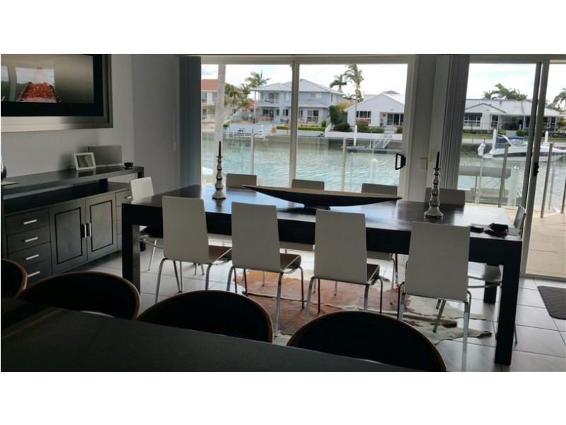 71 Limetree Parade, Runaway Bay QLD 4216