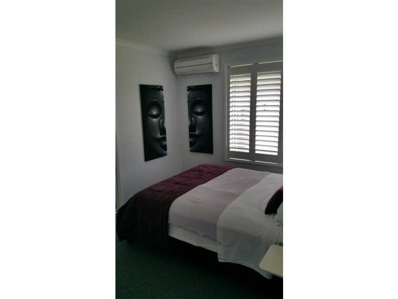 71 Limetree Parade, Runaway Bay QLD 4216