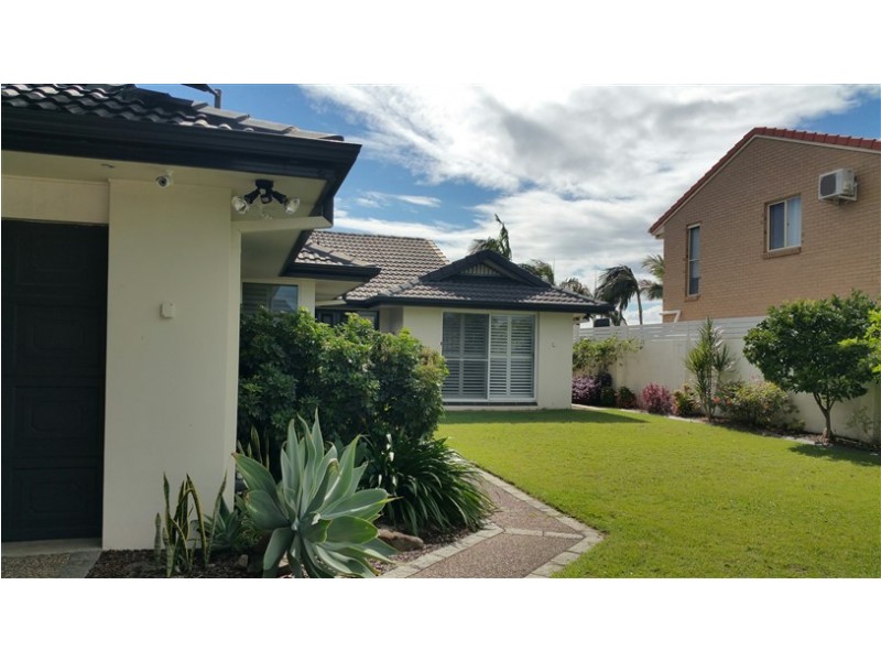 71 Limetree Parade, Runaway Bay QLD 4216