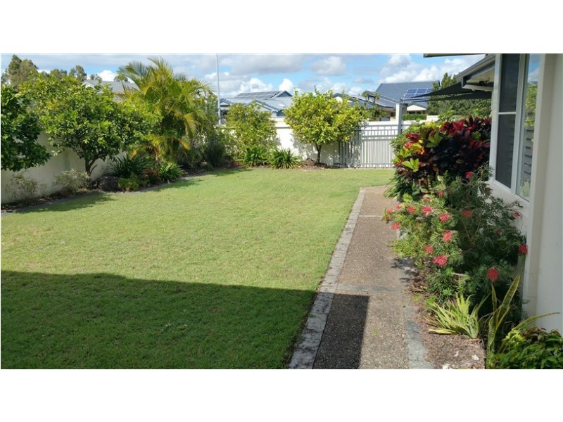 71 Limetree Parade, Runaway Bay QLD 4216