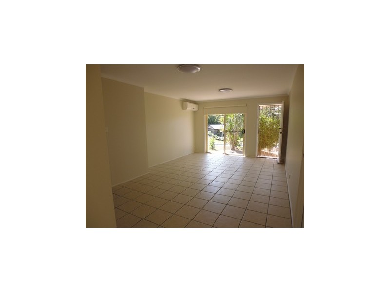 7/8 Hercule Court, Oxenford QLD 4210