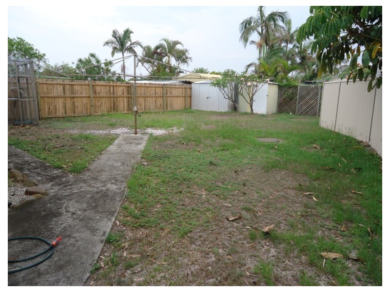 20 Goorawin Street, Runaway Bay QLD 4216