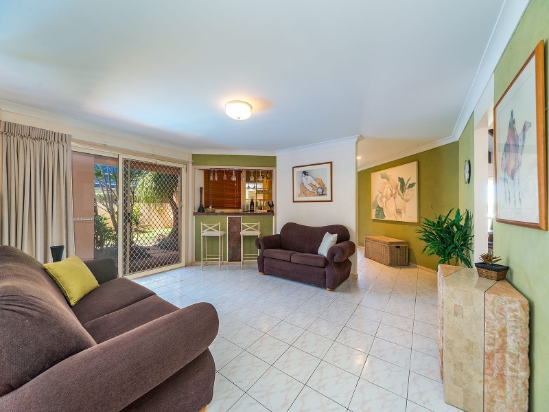 440 Oxley Drive, Runaway Bay QLD 4216