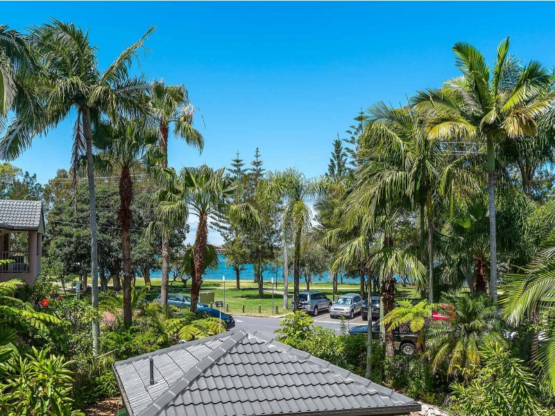 14/48 The Esplanade, Paradise Point QLD 4216