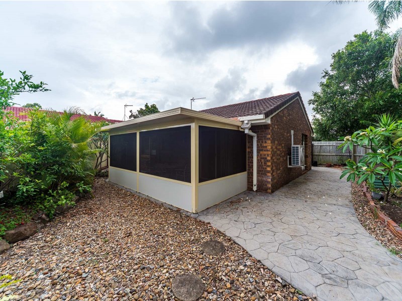 2/3 Sanctuary Court, Coombabah QLD 4216