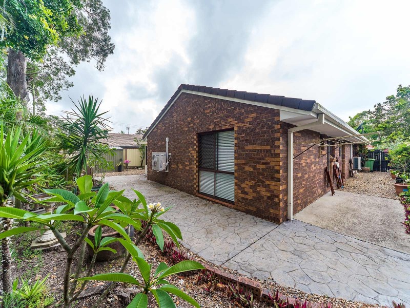 2/3 Sanctuary Court, Coombabah QLD 4216