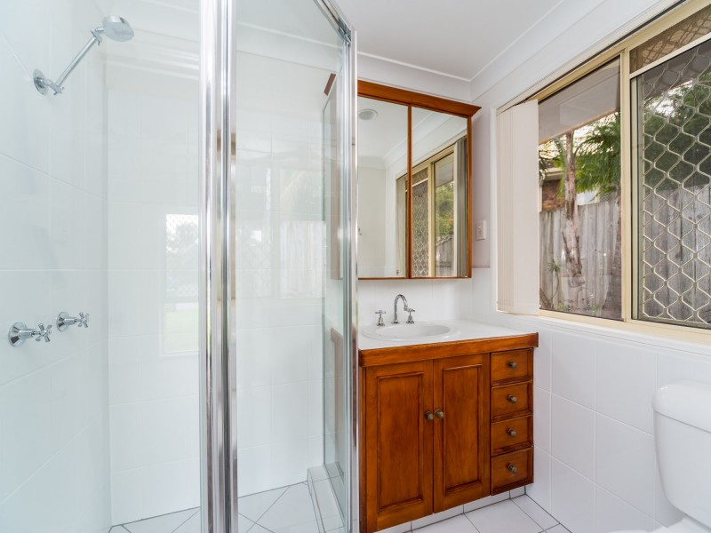 10 Gosford Court, Helensvale QLD 4212