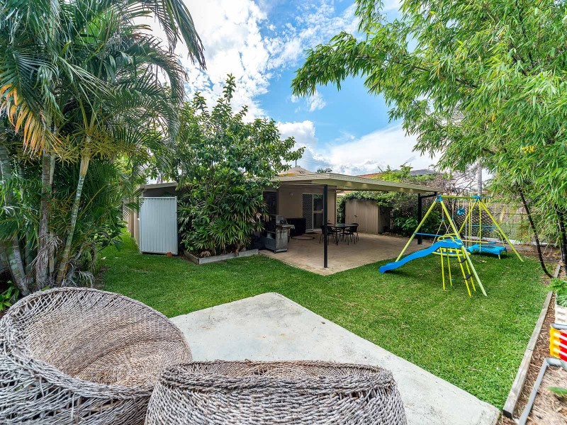 69 Jacaranda Avenue, Hollywell QLD 4216
