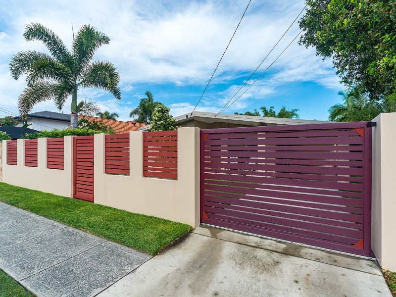 69 Jacaranda Avenue, Hollywell QLD 4216