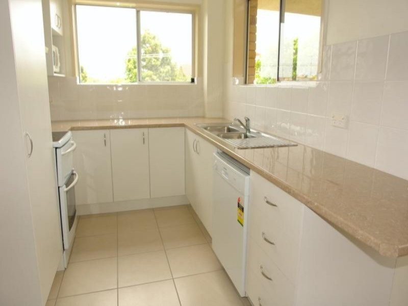 3/24 Madang Crescent, Runaway Bay QLD 4216