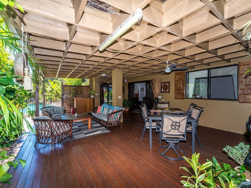 36 Myola Court, Coombabah QLD 4216