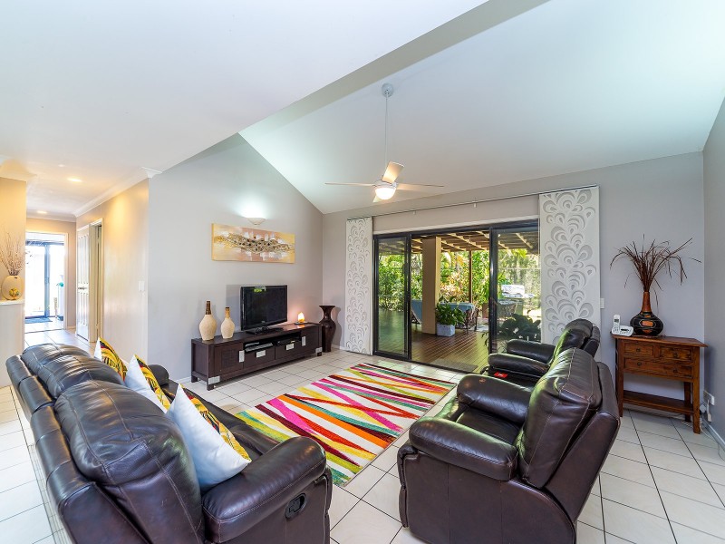 36 Myola Court, Coombabah QLD 4216