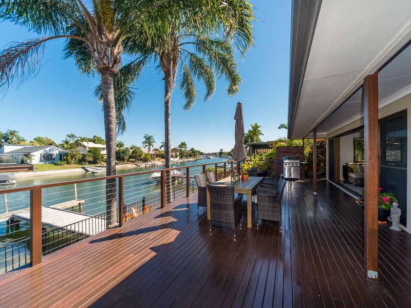 86 Oxley Drive, Paradise Point QLD 4216