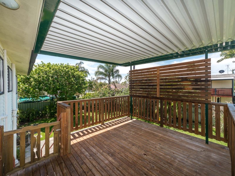 3 Kennedy Street, Biggera Waters QLD 4216