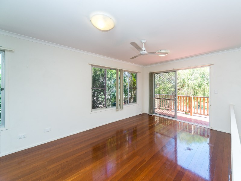 3 Kennedy Street, Biggera Waters QLD 4216