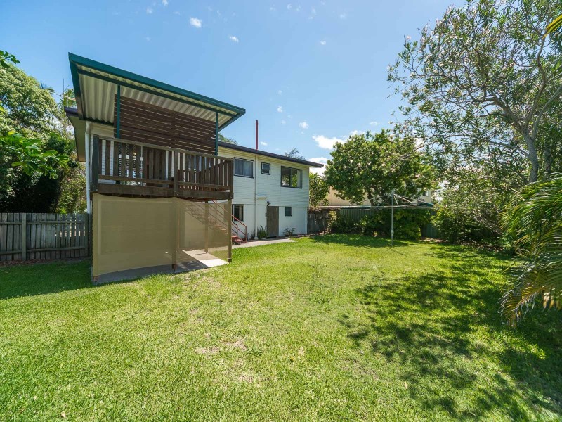 3 Kennedy Street, Biggera Waters QLD 4216
