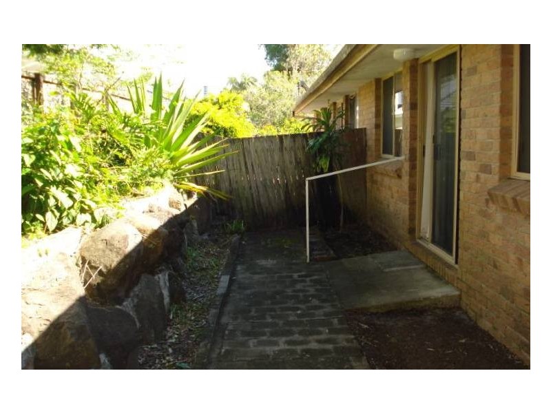 2/5 Waterbird Court, Coombabah QLD 4216