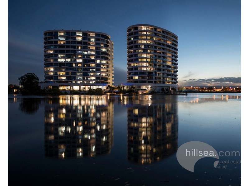 5 Harbour Side Court, Biggera Waters QLD 4216