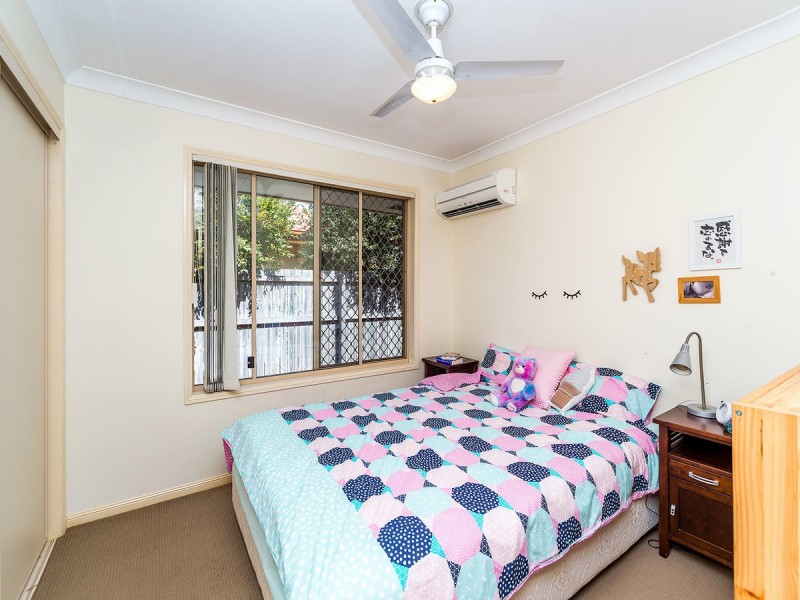 22 Oak Hill Crescent, Parkwood QLD 4214