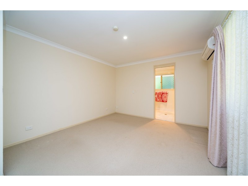 40 Alcott Court, Parkwood QLD 4214