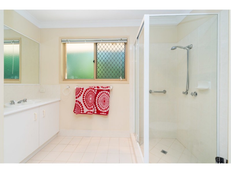 40 Alcott Court, Parkwood QLD 4214