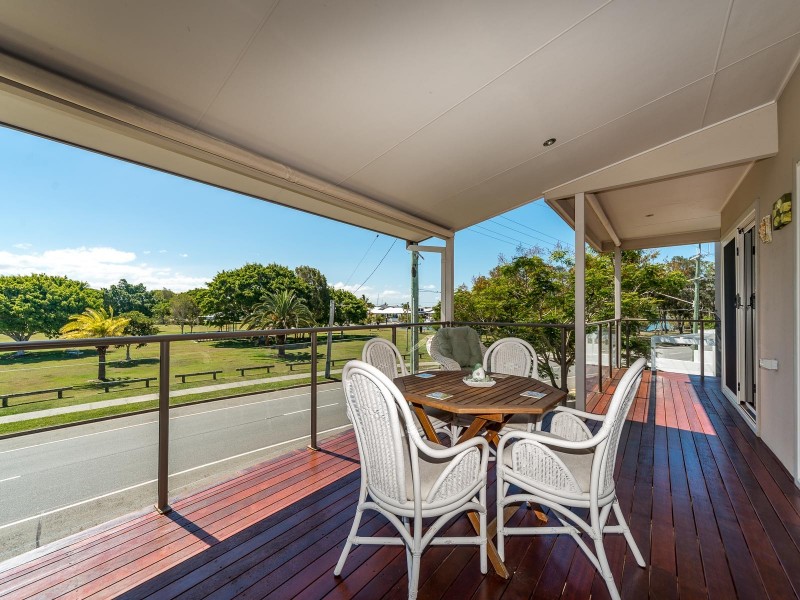 2/39 Abalone Avenue, Paradise Point QLD 4216
