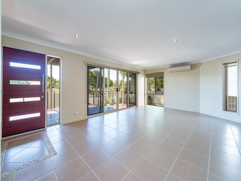 2/39 Abalone Avenue, Paradise Point QLD 4216